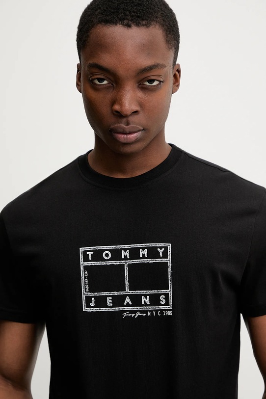 Tommy Jeans t-shirt bawełniany czarny DM0DM22317