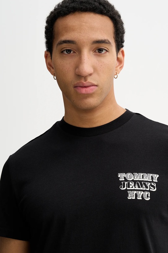 Βαμβακερό μπλουζάκι Tommy Jeans μαύρο DM0DM22321