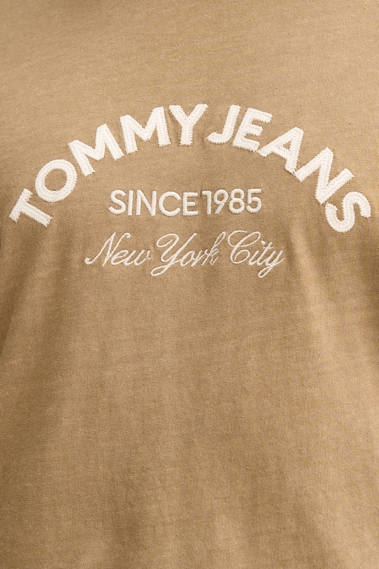 Tommy Jeans t-shirt bawełniany DM0DM22328 brązowy
