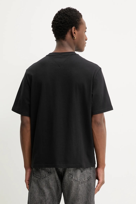 Odzież Tommy Jeans t-shirt bawełniany DM0DM22463 czarny