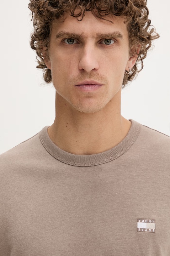 Tommy Jeans t-shirt męski beżowy DM0DM22667