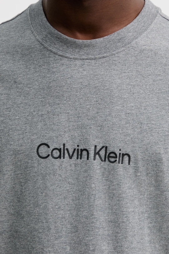 Βαμβακερό μπλουζάκι Calvin Klein LV040HM228 γκρί