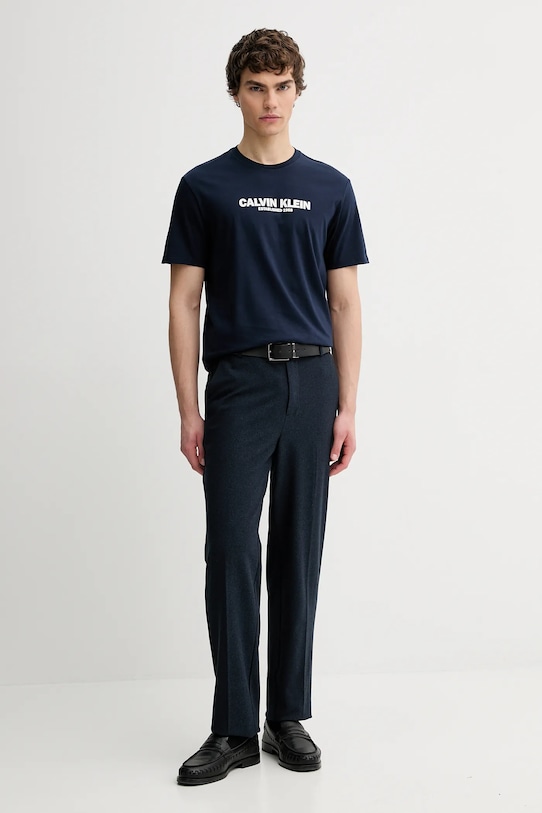 Calvin Klein t-shirt bawełniany LV04RE820G granatowy SS26