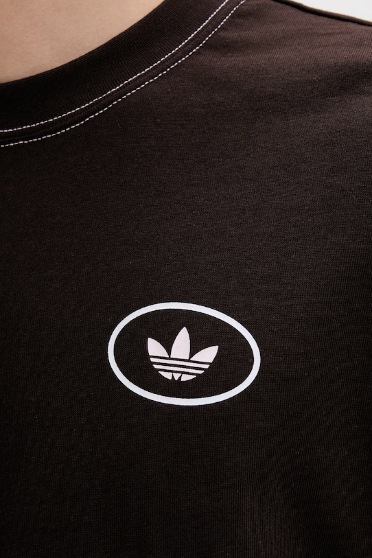 Βαμβακερό μπλουζάκι adidas Originals καφέ KG6436