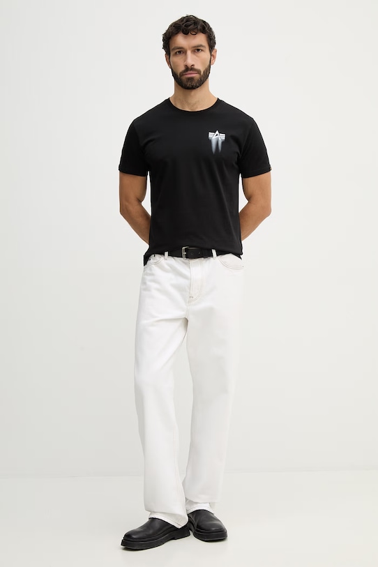 Bavlnené tričko Alpha Industries Spray Print 266526 čierna SS26