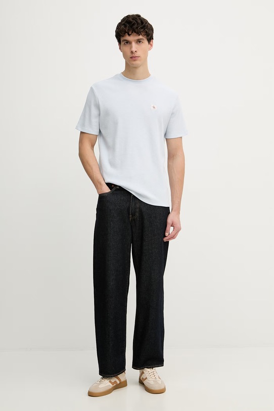 Calvin Klein Jeans tričko pánske s bavlnou LV04RD008G modrá SS26
