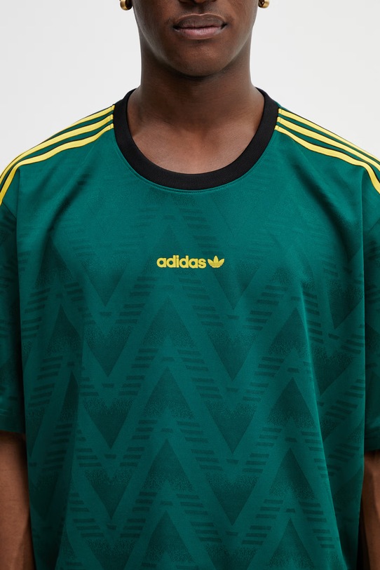 Тениска adidas Originals JACQUARD JSY зелен KE3337