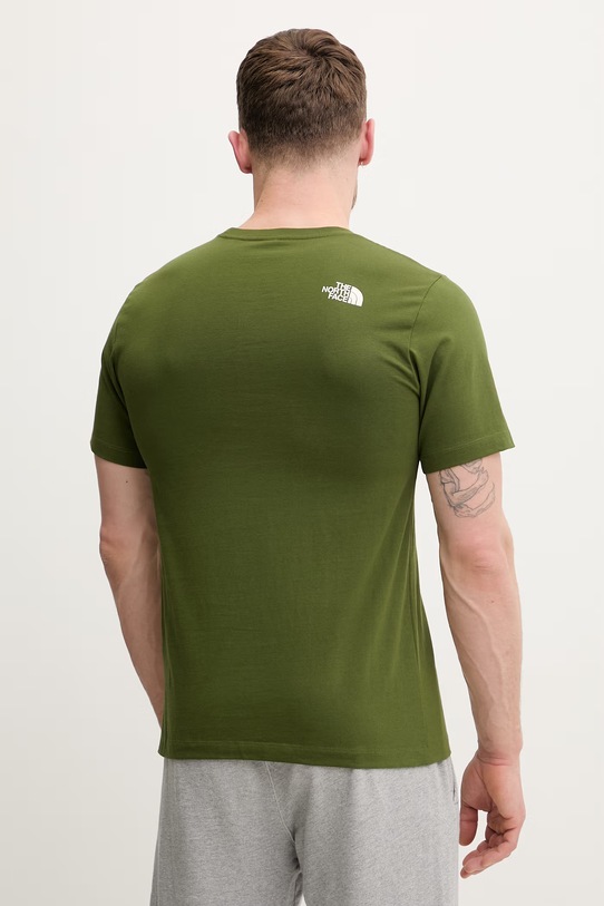Odzież The North Face t-shirt bawełniany MOUNTAIN NF0A8GUXBRI1 zielony