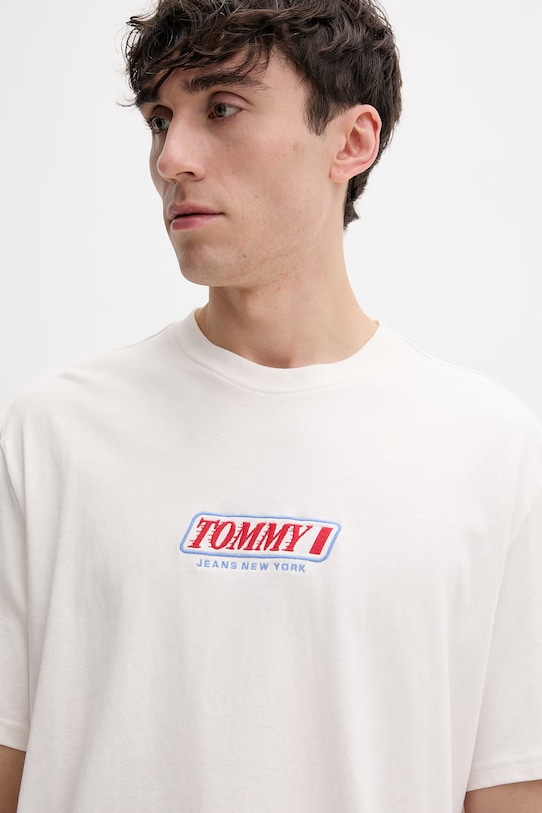Tommy Jeans T-shirt męski bawełniany beżowy DM0DM22546