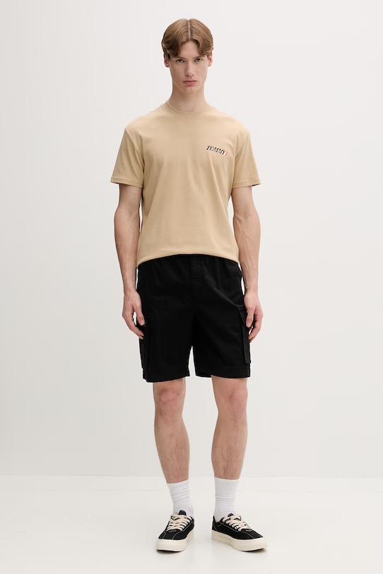 Tommy Jeans T-shirt męski bawełniany DM0DM22547 beżowy SS26