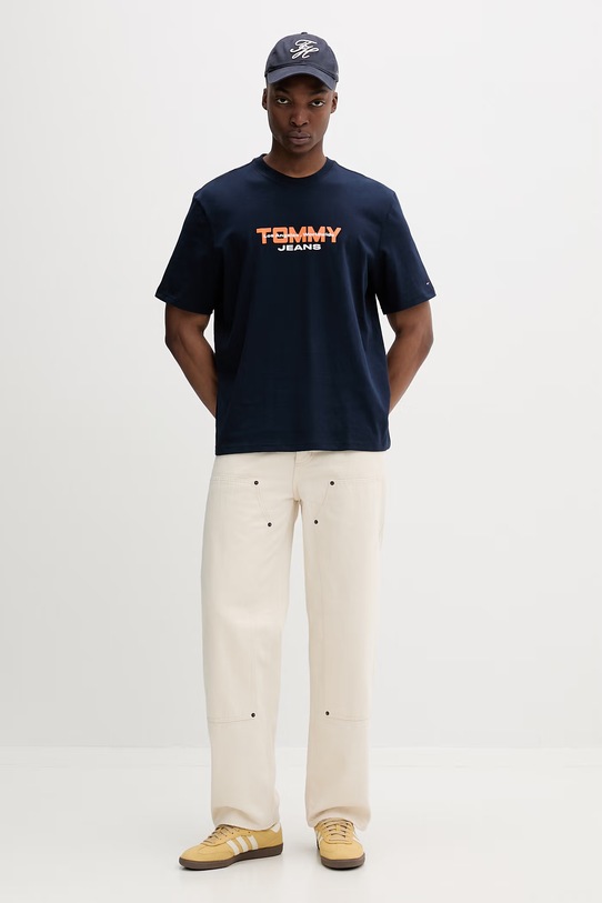 Tommy Jeans T-shirt męski bawełniany DM0DM22550 granatowy SS26