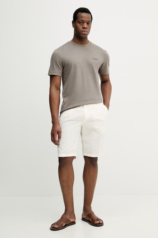 Kratka majica z dodatkom lana BOSS BOSS X ASTON MARTIN 50558830 rjava SS26