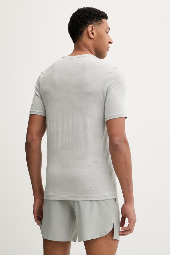 Odzież Under Armour t-shirt treningowy Vanish 6010589 szary