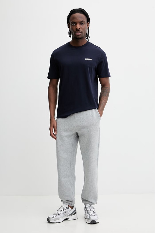 Napapijri t-shirt bawełniany SMALL BOX NP0A88TR1761 granatowy SS26