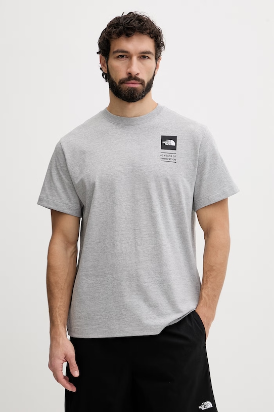 Odzież The North Face t-shirt męski z bawełną CELEBRATION NF0A8GARCQO1 szary