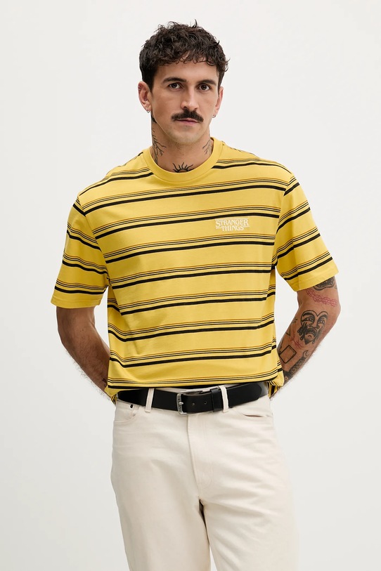 United Colors of Benetton t-shirt bawełniany x Stranger Things wzorzyste żółty 3LQMU10BC