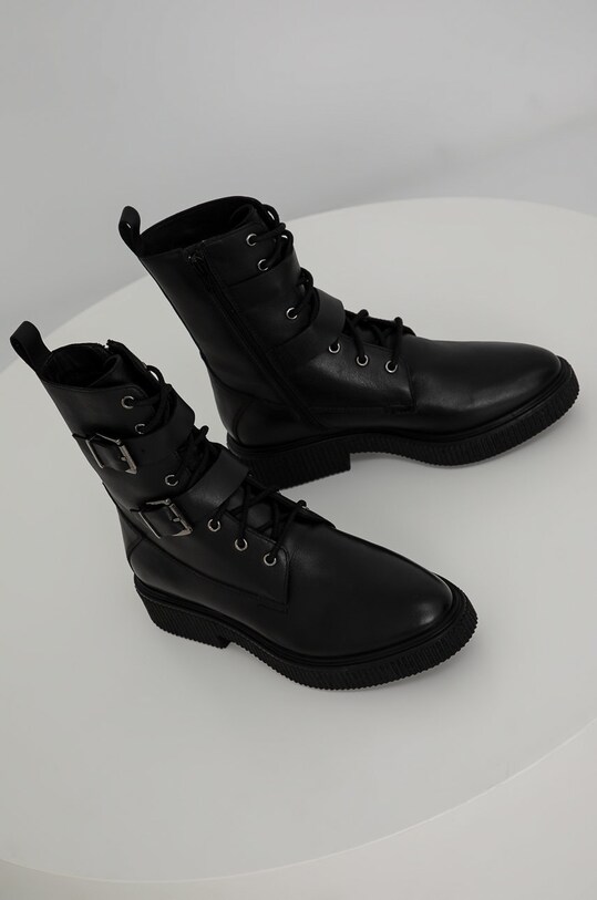 Answear Lab Bocanci de piele 8358.1.KR negru WA21