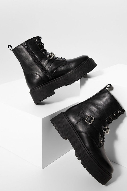 Answear Lab workery skórzane nieocieplane czarny SV.20977.DB