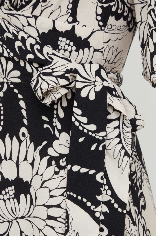 Answear Lab sukienka WA22.SSD604