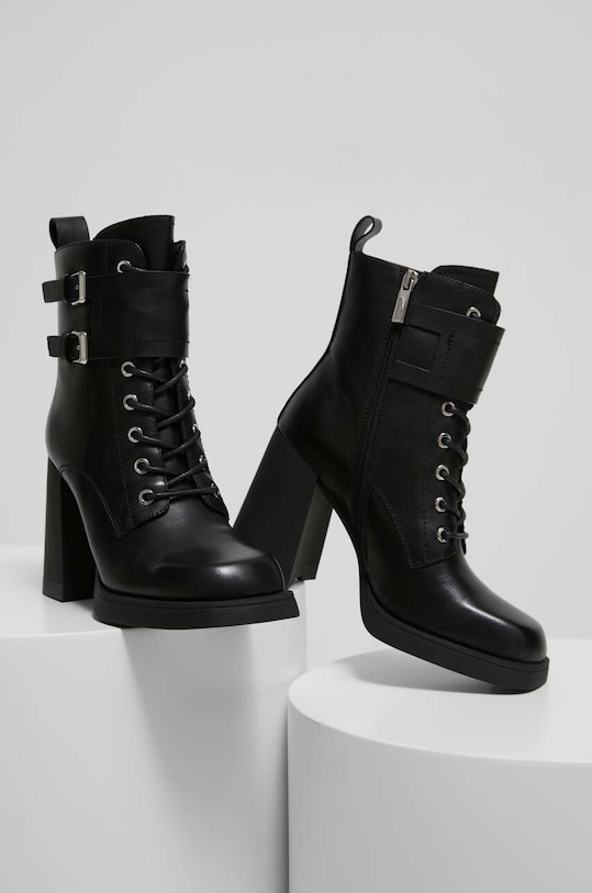 Δερμάτινες μπότες Answear.LAB 2365.0501.1R.AT μαύρο WA23