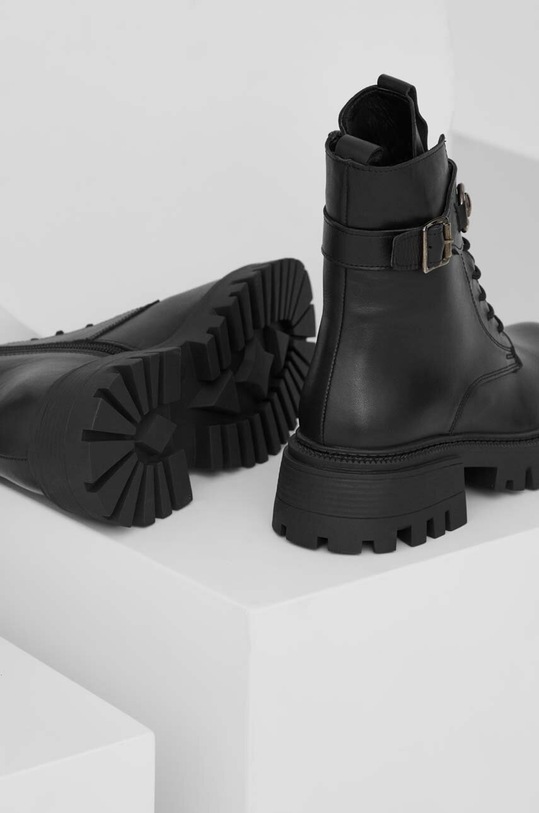 Obuv Kožené členkové topánky Answear.LAB X limitovaná kolekcia NO SHAME 101.10308.DB čierna