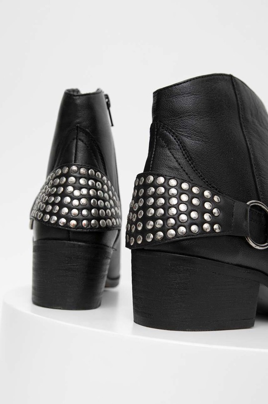 Kožené kovbojské topánky Answear.LAB čierna SV.20900.AT