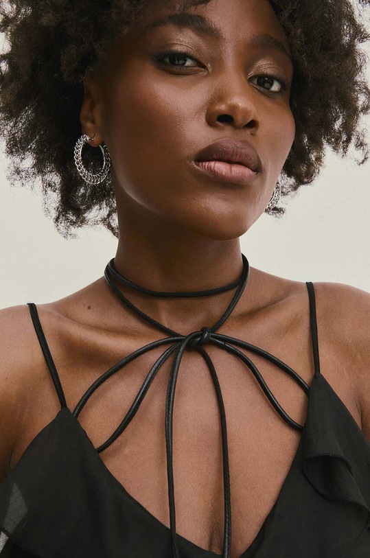 Answear Lab naszyjnik skórzany WA24.AKD001 czarny WA24