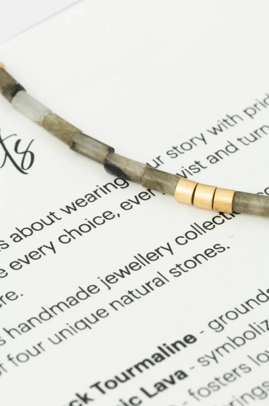 Ručně vyrobený pozlacený náramek s avanturínem Answear.LAB WA24.AKD00F zlatá