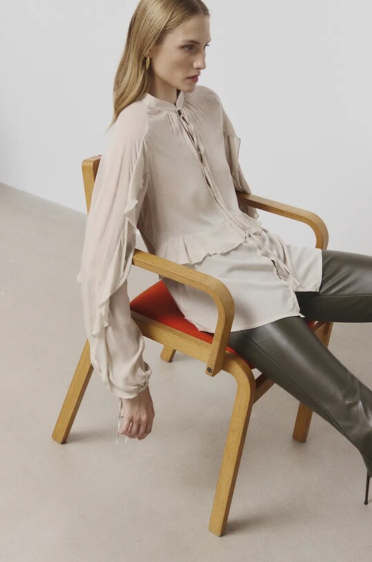 Сорочка Answear.LAB casual бежевий WA24.KDD007