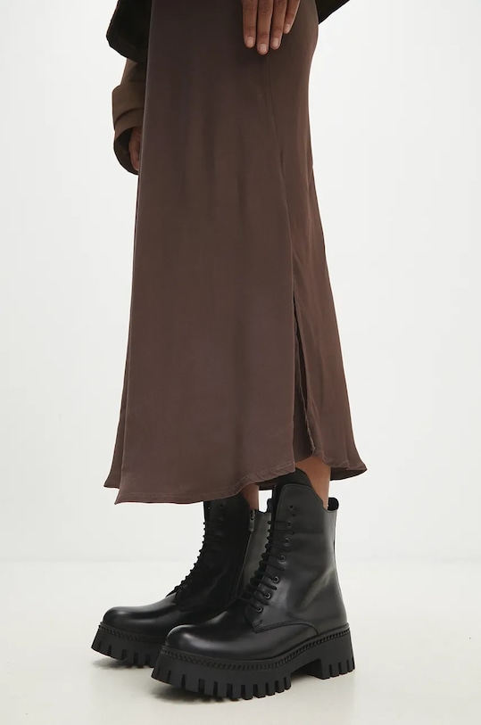 Δερμάτινα workers Answear.LAB 5-8 cm μαύρο 101.10244.TRAT