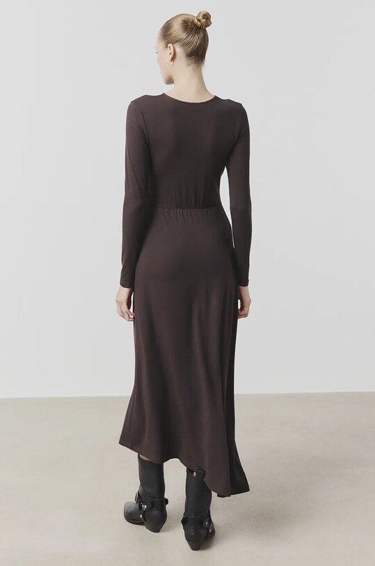 Платье Answear.LAB коричневый WA24.SUD008