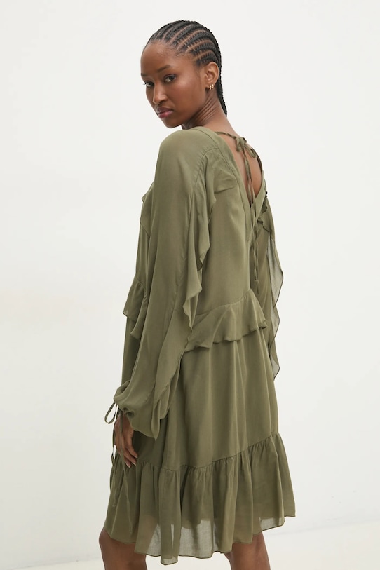 Answear.LAB sukienka casual zielony WA24.SUD014