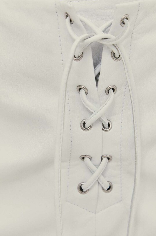 Answear Lab pantaloni scurti de piele WA24.SZD001