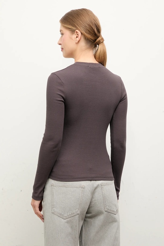 Odzież Answear.LAB longsleeve IVVI.22.TOS brązowy