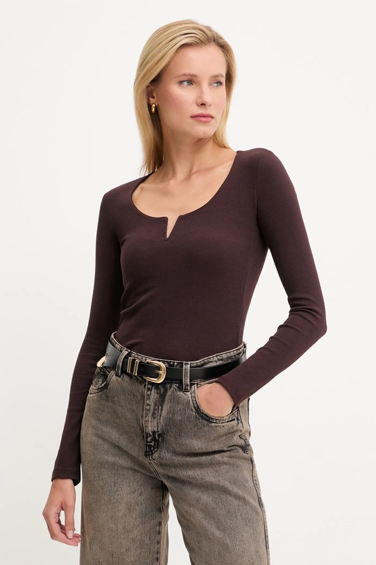 Answear.LAB longsleeve z elastanem brązowy SNG.TSD025.TOS