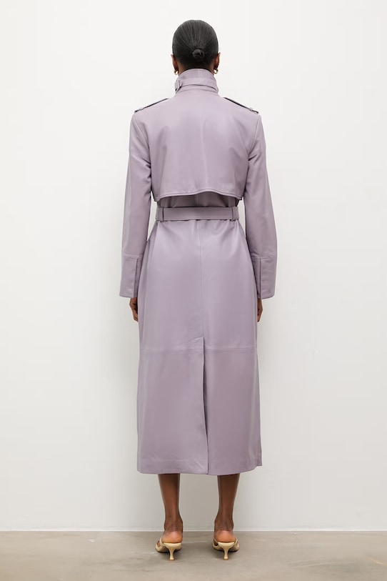 Odzież Answear.LAB trencz damski skórzany z kolekcji Unscripted WA25-KUD031 fioletowy