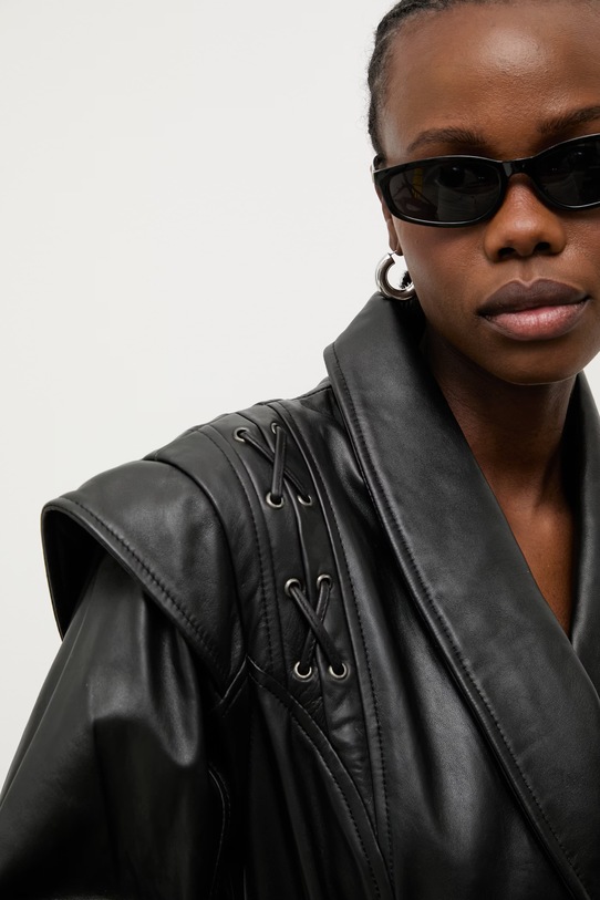 Кожаный плащ Answear.LAB LILLIAN чёрный