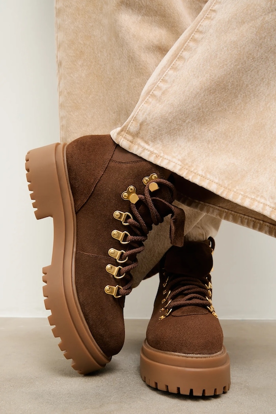 Answear.LAB botki zamszowe nieocieplane brązowy 506045