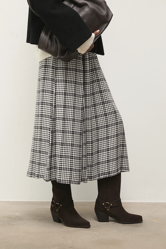 Answear.LAB kowbojki zamszowe słupek brązowy AN-58567-2100A-L