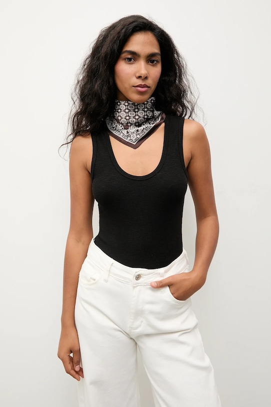 Копринено шалче Answear.LAB 54x54 кафяв