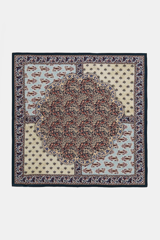 Answear.LAB apaszka jedwabna tkanina biały ZG4.cms