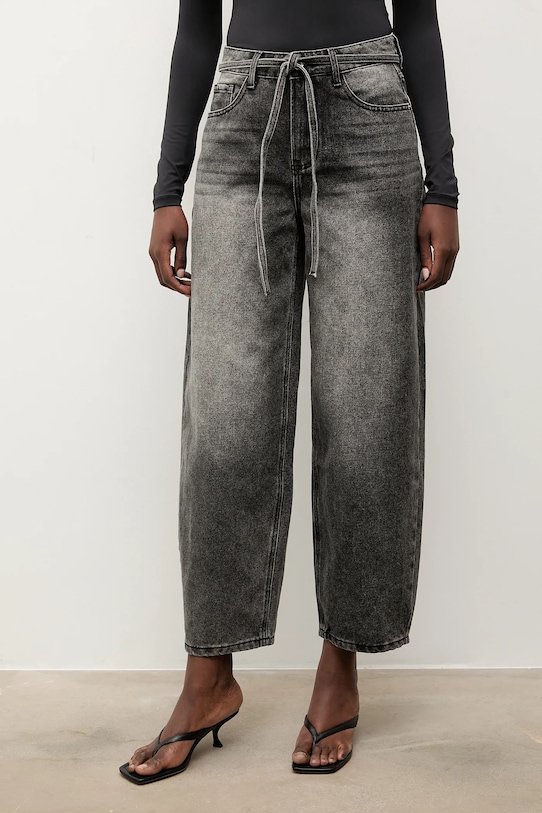 Odzież Answear.LAB jeansy 32133 szary