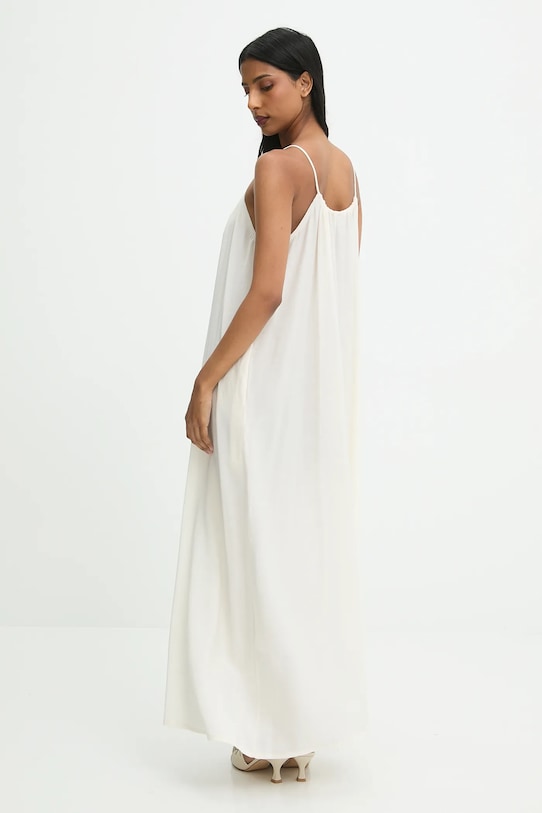 Oblečení Šaty Answear.LAB 5104.IOS béžová