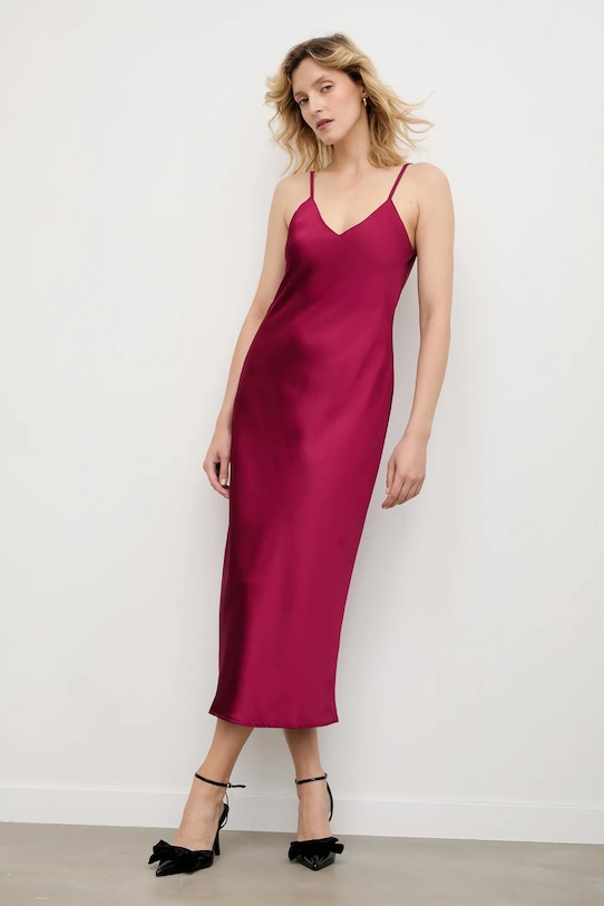 Answear.LAB sukienka casual bordowy 51325