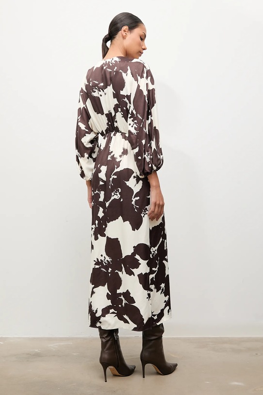 Odzież Answear.LAB sukienka EL3307.TOS beżowy