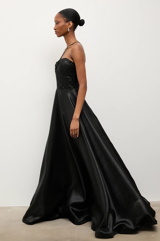 Odzież Answear.LAB sukienka 58001-25Y.TOS czarny