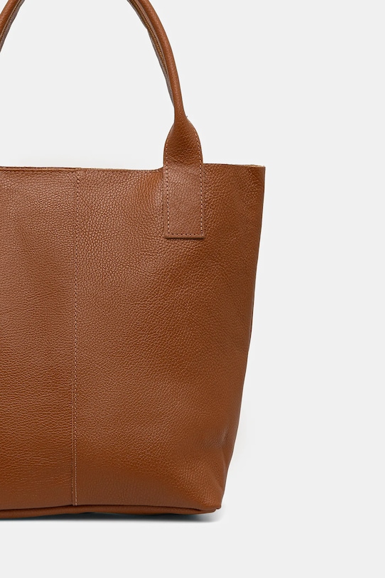 Аксессуары Кожаная сумочка Answear Lab 100400.hak коричневый