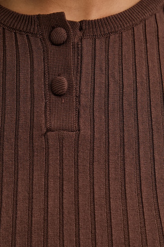Answear.LAB t-shirt DLV.10756.tos brązowy