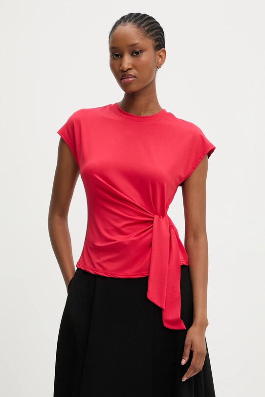 Answear.LAB t-shirt z elastanem czerwony DRL-1505-1.hak