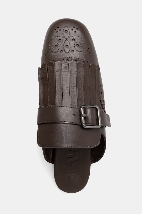 Answear.LAB σαγιονάρες με καλυμμένα τα δάχτυλά του γυναικείες δερμάτινες 927014.bjk καφέ